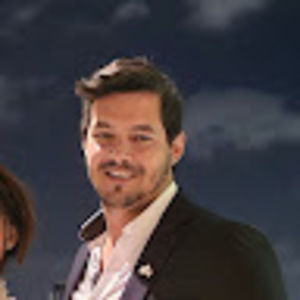 Meet your Posher, Claudio